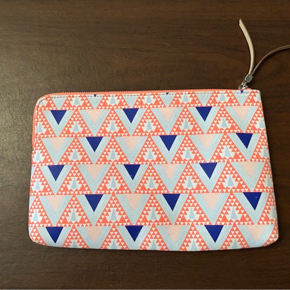 Stella & Dot Hello Gorgeous zipper pouch - Picture 2 of 4
